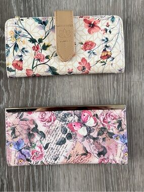 Floral Trifold Wallet in Pink and Cream - Women's Floral Wallet